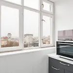 Bright And Comfy Place Apartment *