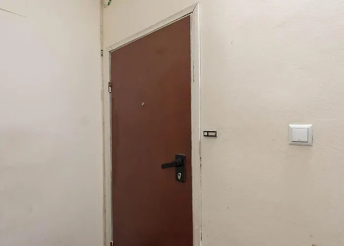 Bright And Comfy Place * ヴァルナ