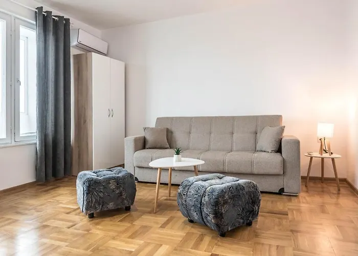 Daire Bright And Comfy Place Varna